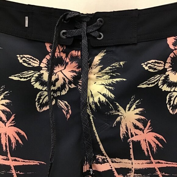 Quicksilver 34 Highline Boardshorts Stretch Black Tropical Men’s Swim Surf - Picture 5 of 11